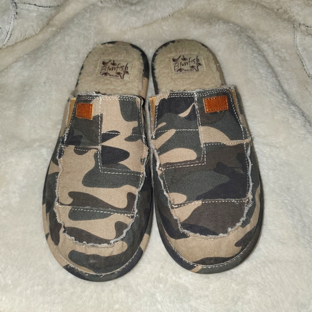 Blowfish Camo Slides